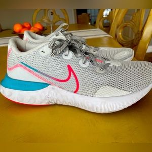 Nike Renew Run 'Ombre Swoosh' CK6357-101 Men's Shoes, Size 9.5